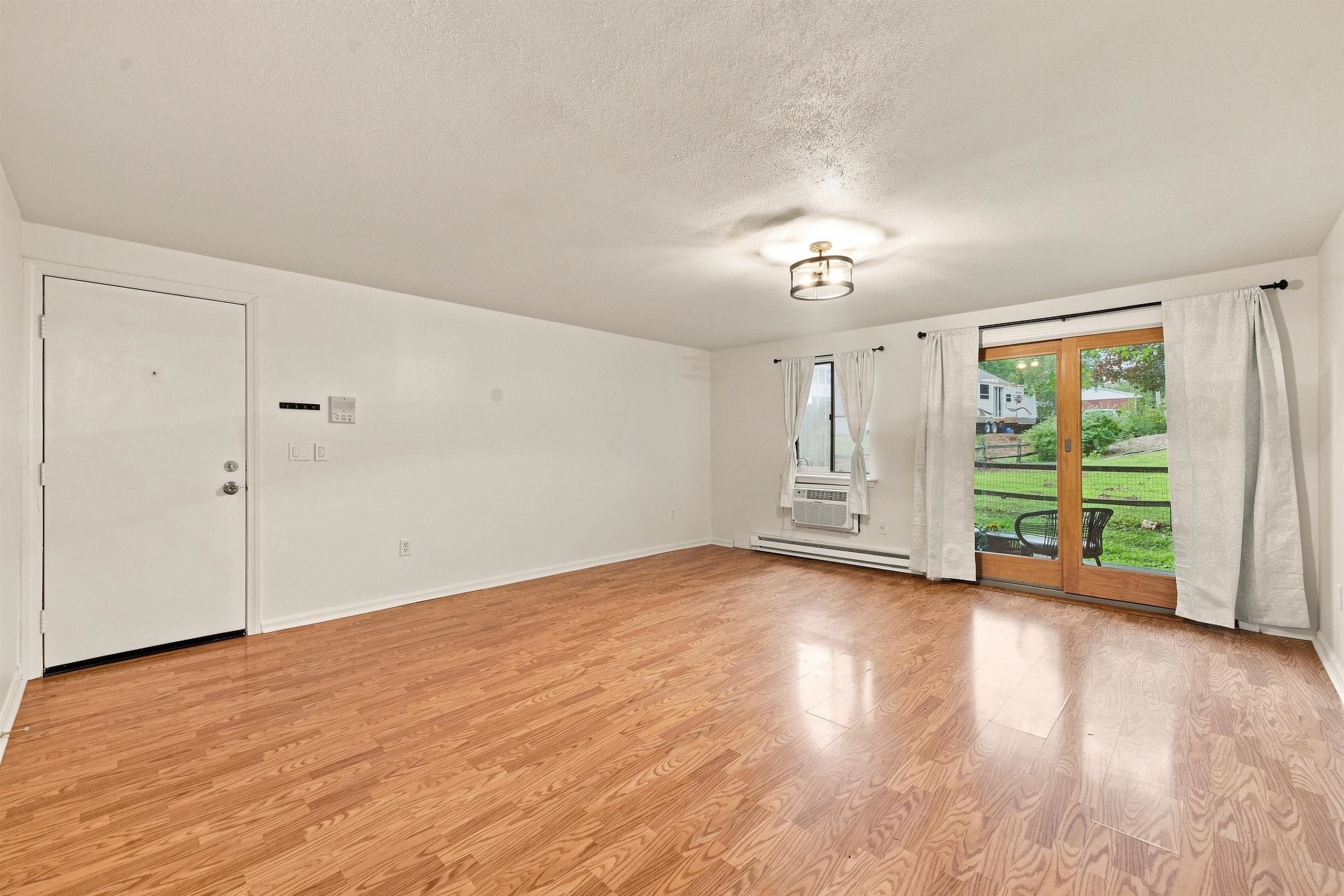 56 Robert Court C