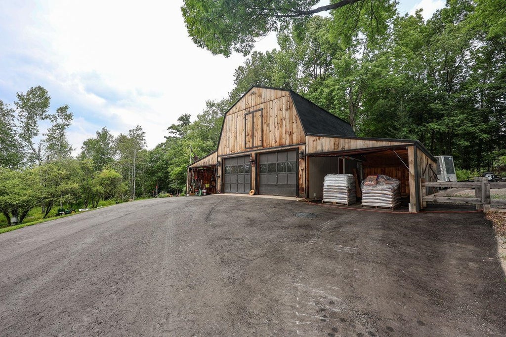 Photo of 245 Porter Road, Bath, NH 03740 (MLS # 5109283)