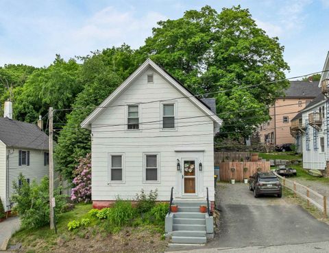 Photo of 20 Baldwin Street, Laconia, NH 03246 (MLS # 5093699)