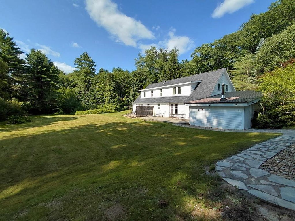 Photo of 601607 Province Road, Laconia, NH 03246 (MLS # 5102410)