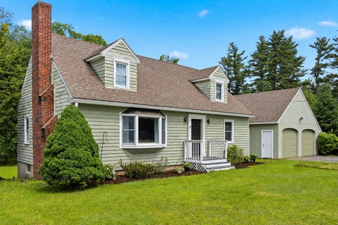 Photo of 31 Westwood Circle, Dover, NH 03820 (MLS # 5092493)