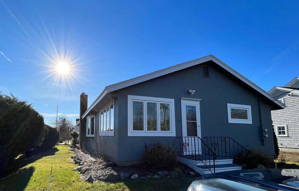 Photo of 20 Jenness Avenue, Rye, NH 03870 (MLS # 5104708)
