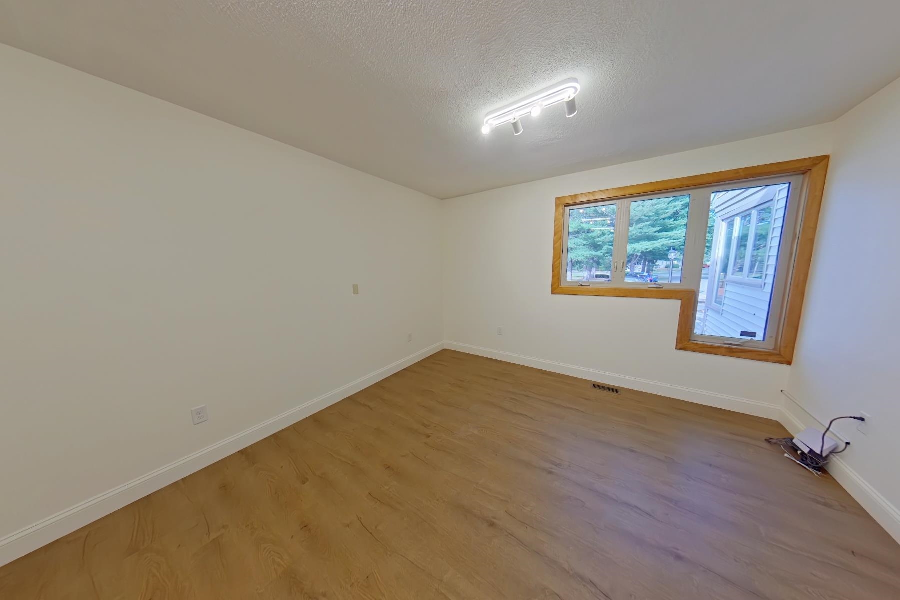 5 Northern Boulevard 7