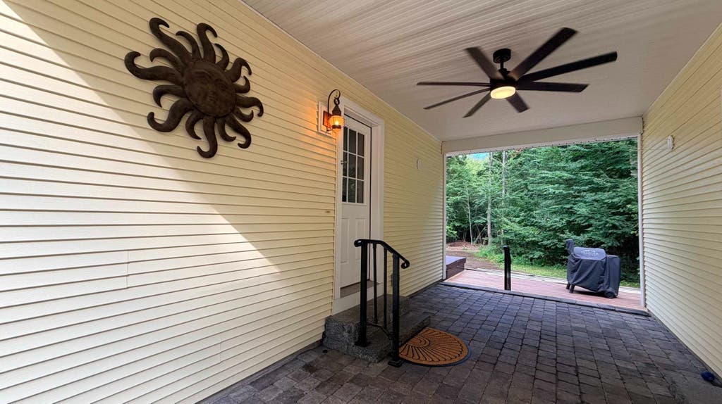 Photo of 97 Royal Range Road, Sandown, NH 03873 (MLS # 5106120)