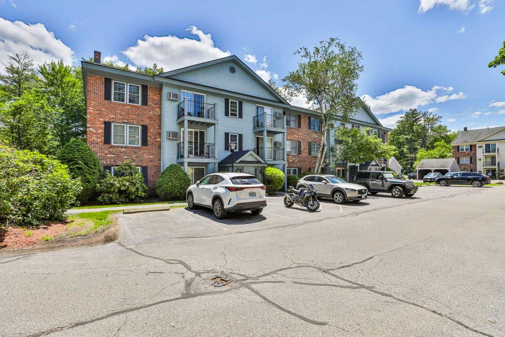Photo of 9 Northbrook Drive #904, Manchester, NH 03102 (MLS # 5096098)