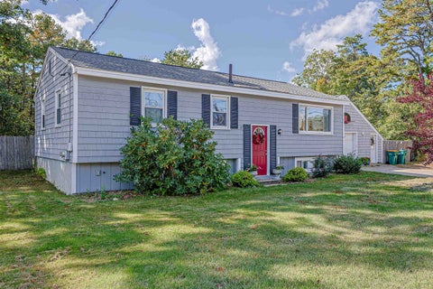Photo of 39 Salmon Falls Road, Rochester, NH 03868 (MLS # 5113544)