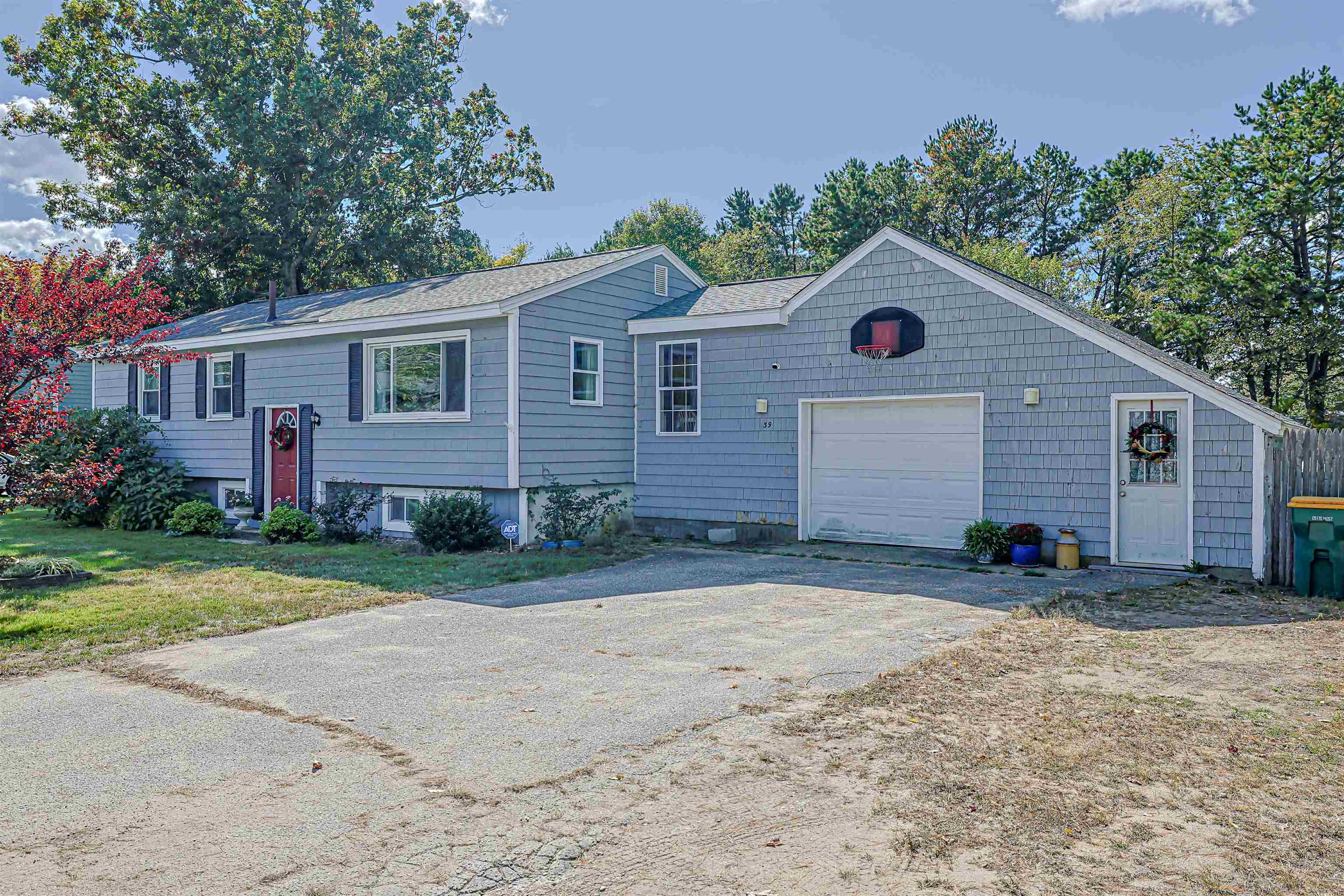 39 Salmon Falls Road