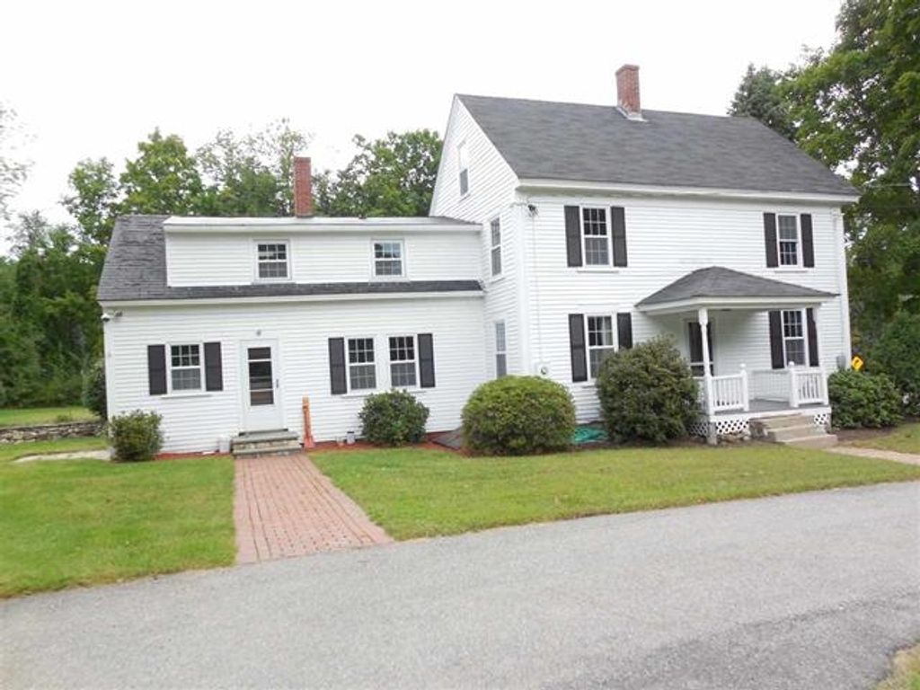 Photo of 100 Haverhill Road, Chester, NH 03036 (MLS # 5092438)