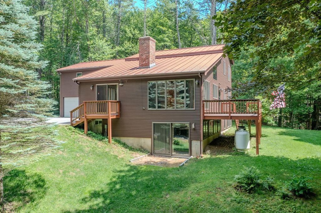 Photo of 106 Livingston Road, Meredith, NH 03253 (MLS # 5097581)