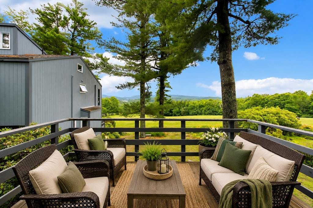 Photo of 91 Fairway Drive, Sunapee, NH 03782 (MLS # 5103779)