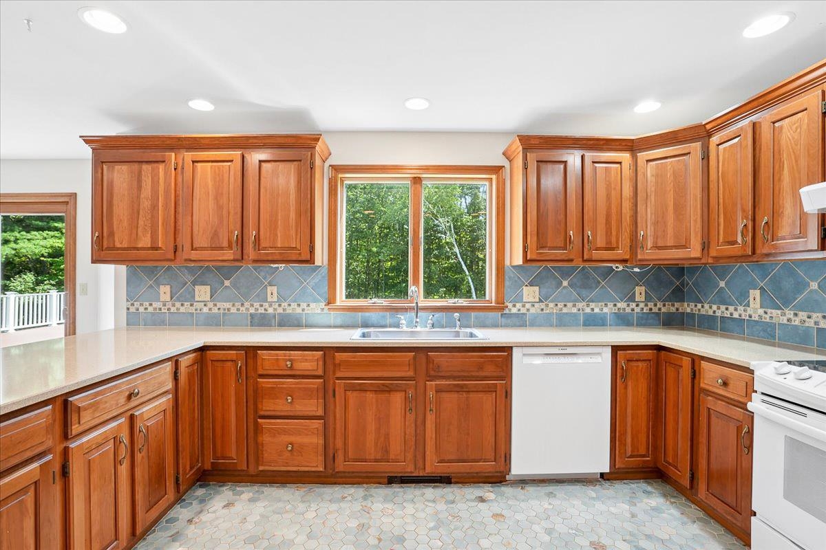 106 Gorham Pond Road