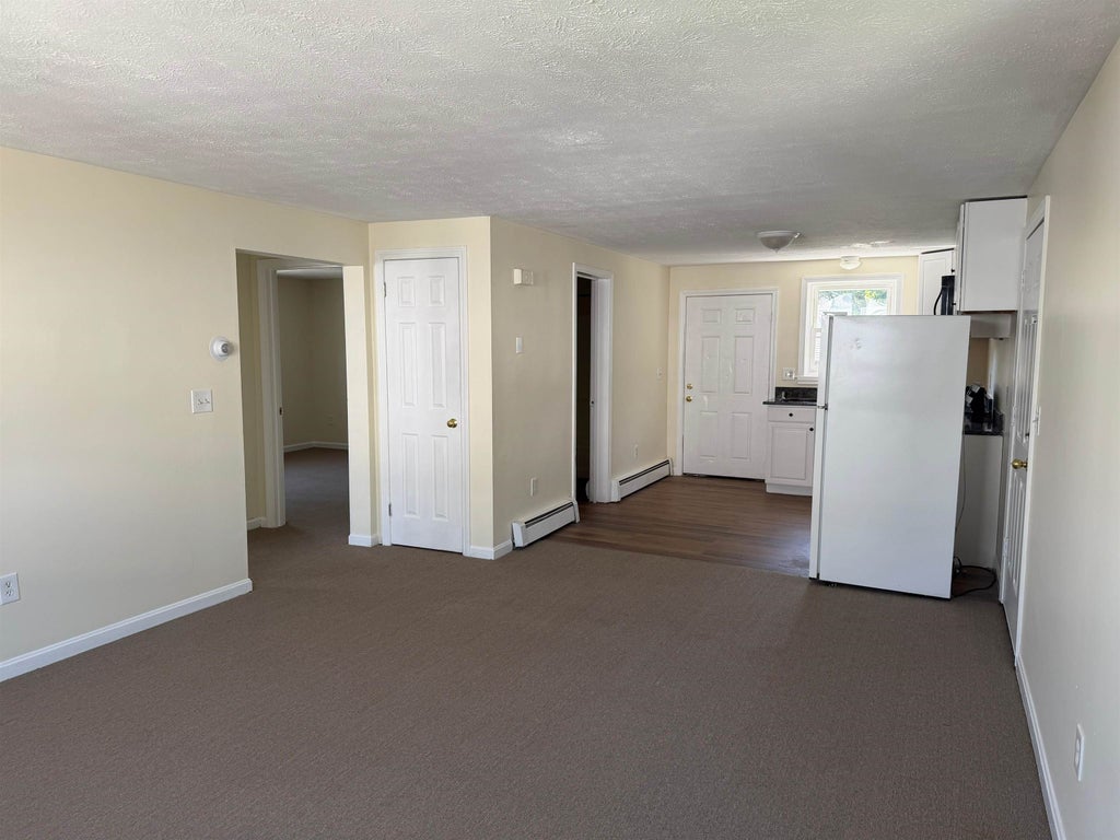 Photo of 249 East High Street #3, Manchester, NH 03104 (MLS # 5108306)