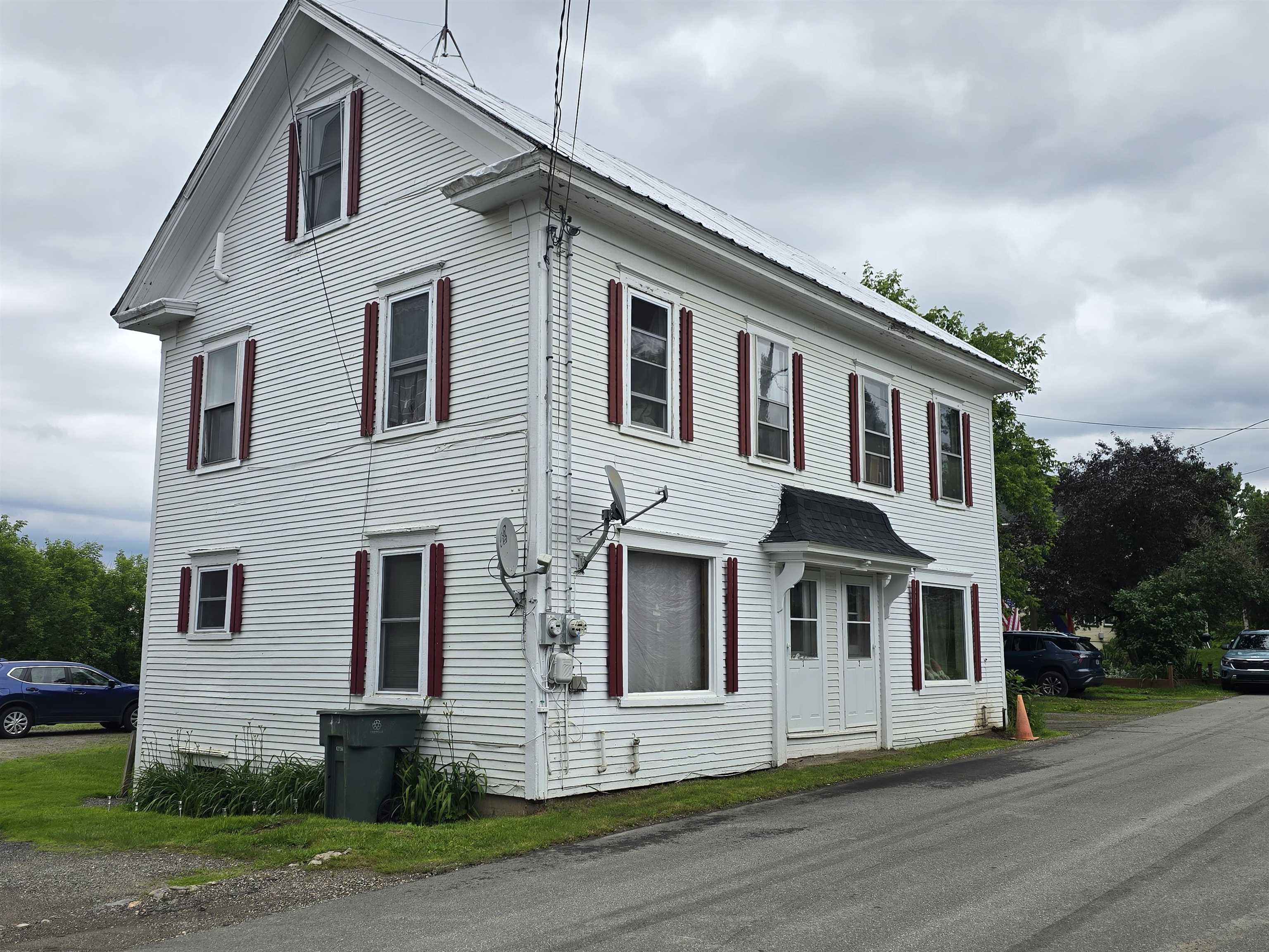 Photo 1 of 14 — 46 High Street, Troy, VT 05859