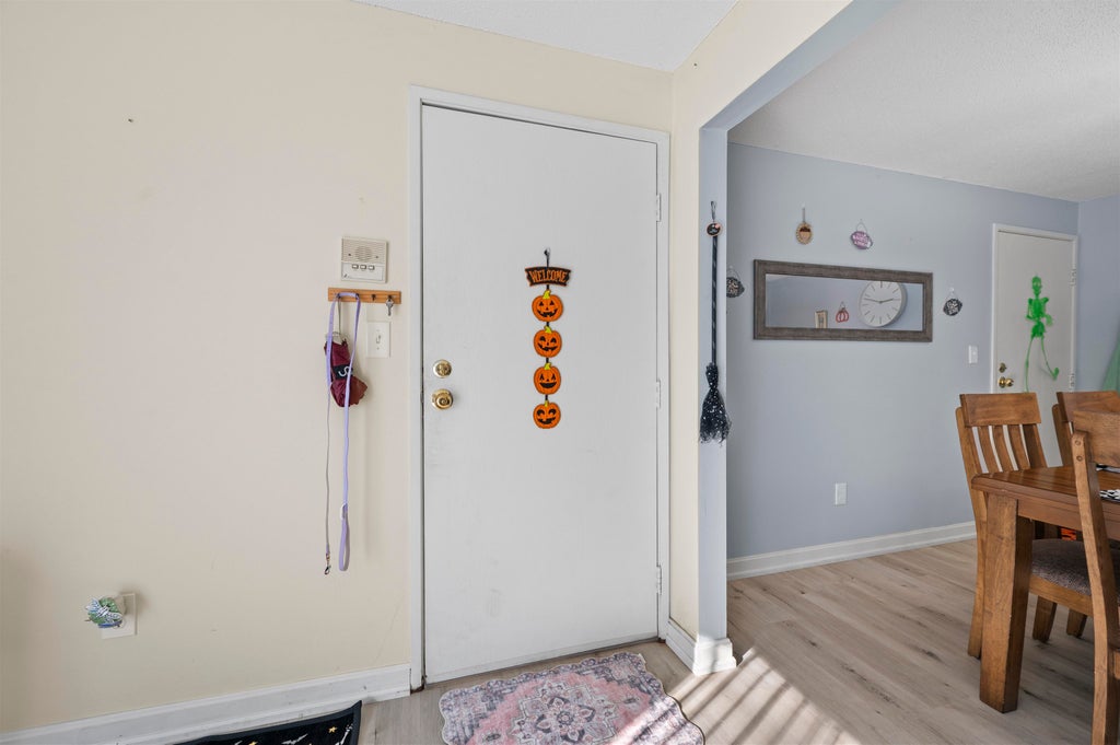 Photo of 3 Brookside Drive #6, Exeter, NH 03833 (MLS # 5113956)