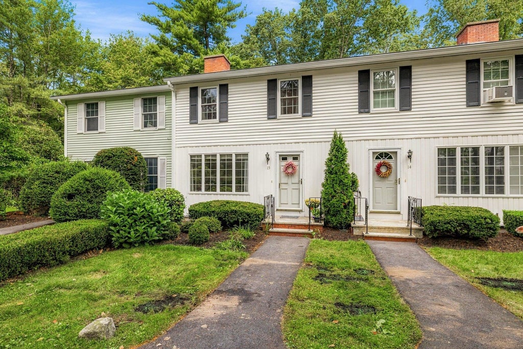 Photo of 15 Pine Grove Road, Exeter, NH 03833 (MLS # 5110863)
