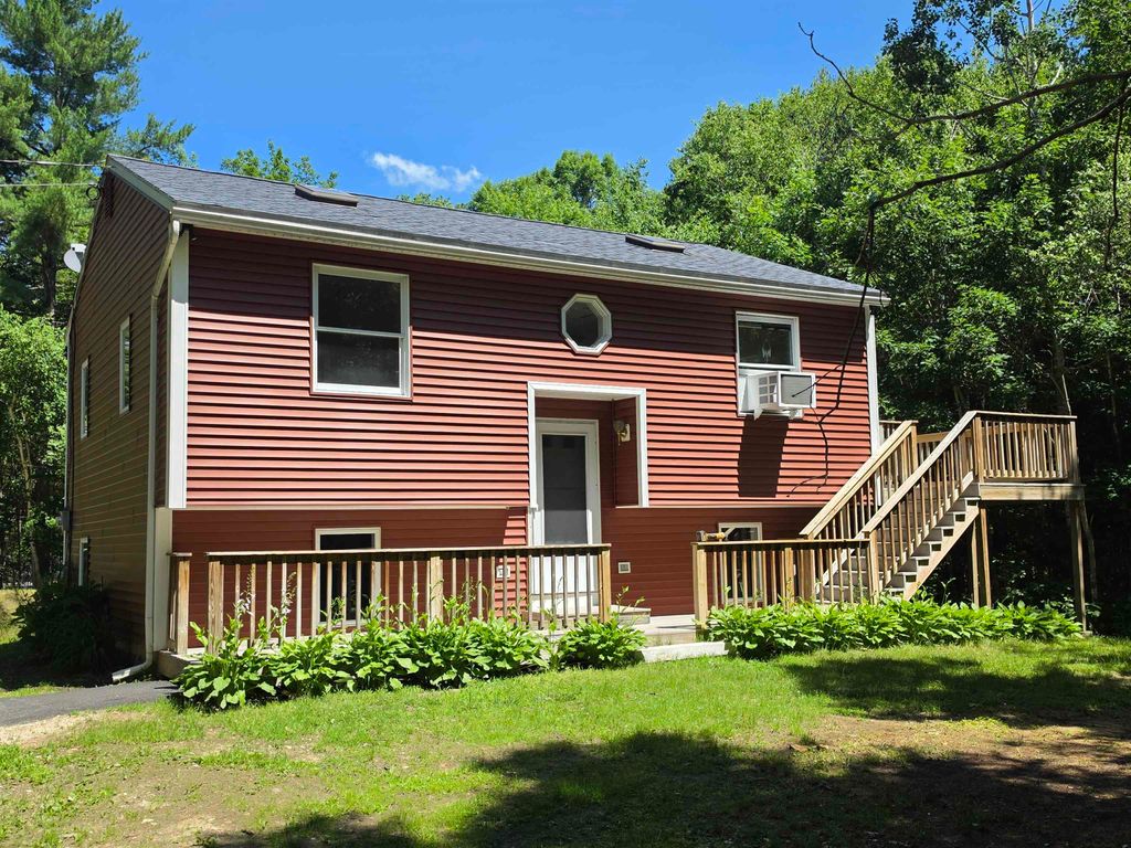 Photo of 1890 Franklin Pierce Highway, Barrington, NH 03825 (MLS # 5097278)