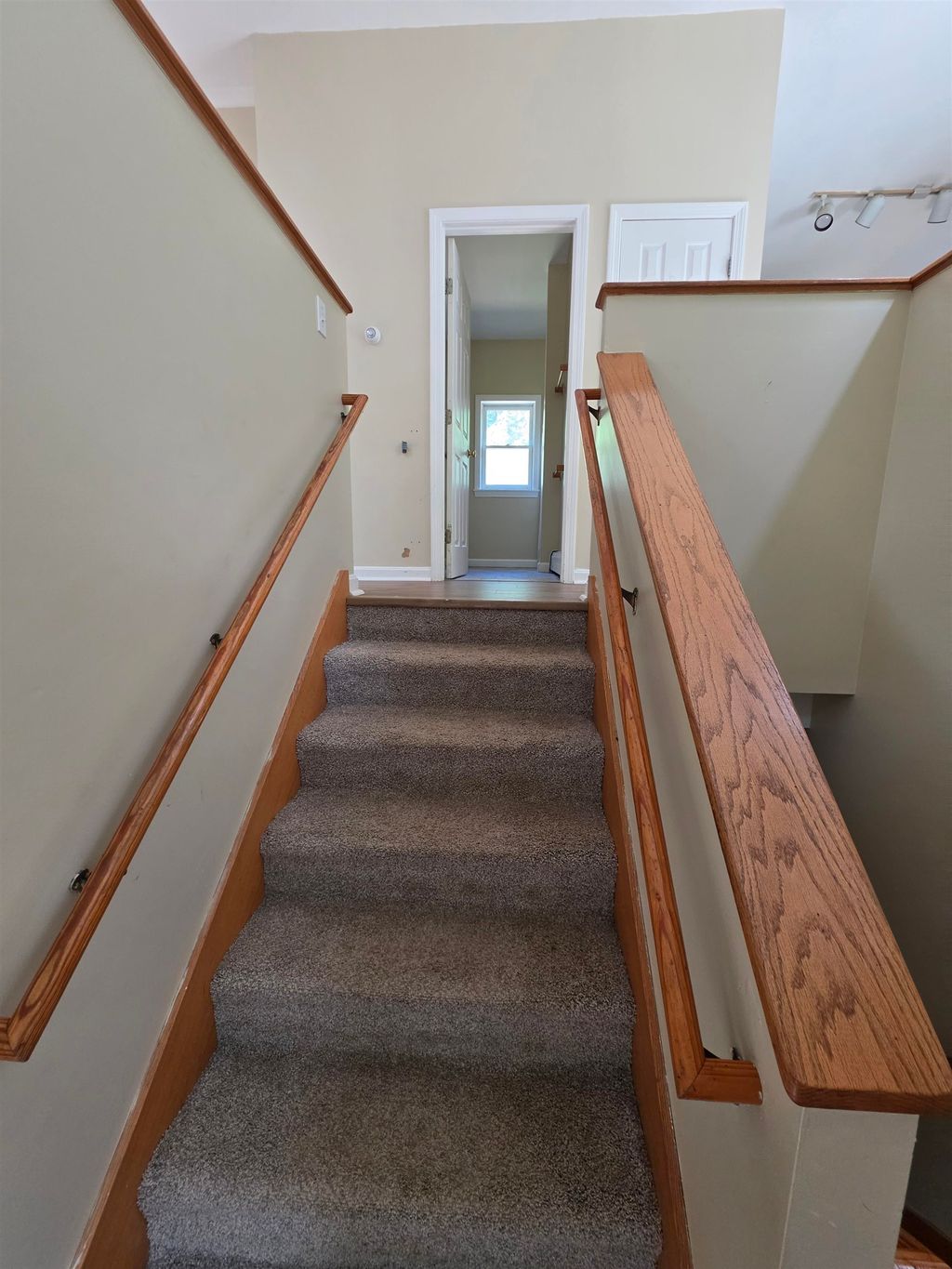 Photo of 1890 Franklin Pierce Highway, Barrington, NH 03825 (MLS # 5097278)