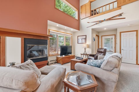 Photo of 10 Mountain Brook Circle #1, Lincoln, NH 03251 (MLS # 5083624)