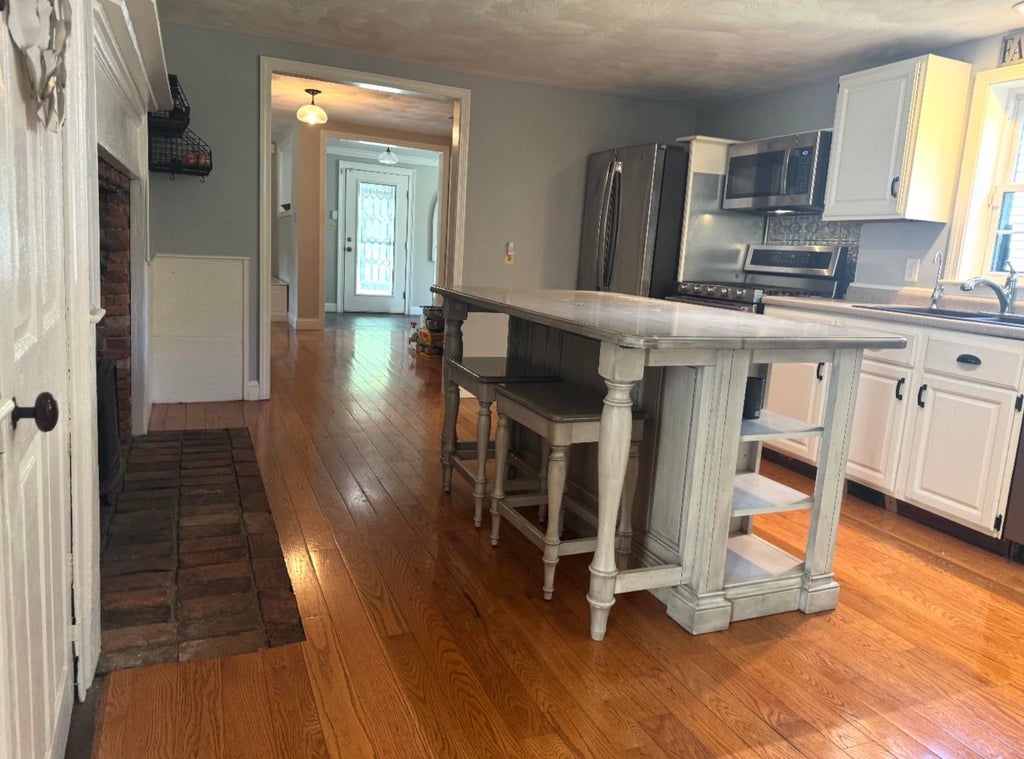 Photo of 1 Heritage Drive, Rollinsford, NH 03869 (MLS # 5097641)