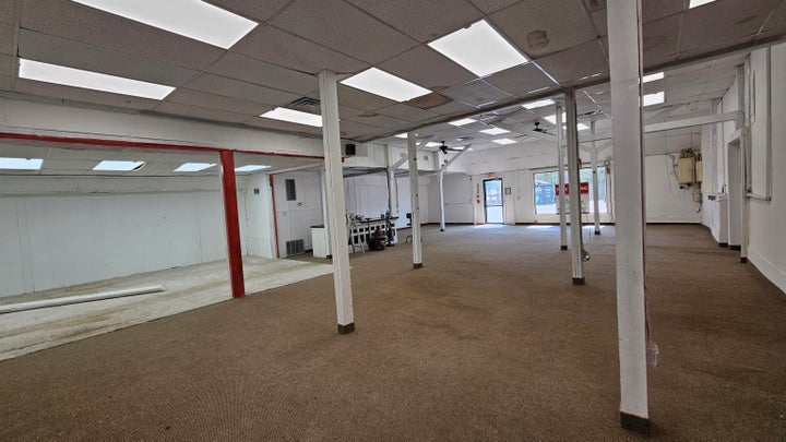 Photo 1 of 8 — 214 Central Street B, Hudson, NH 03051