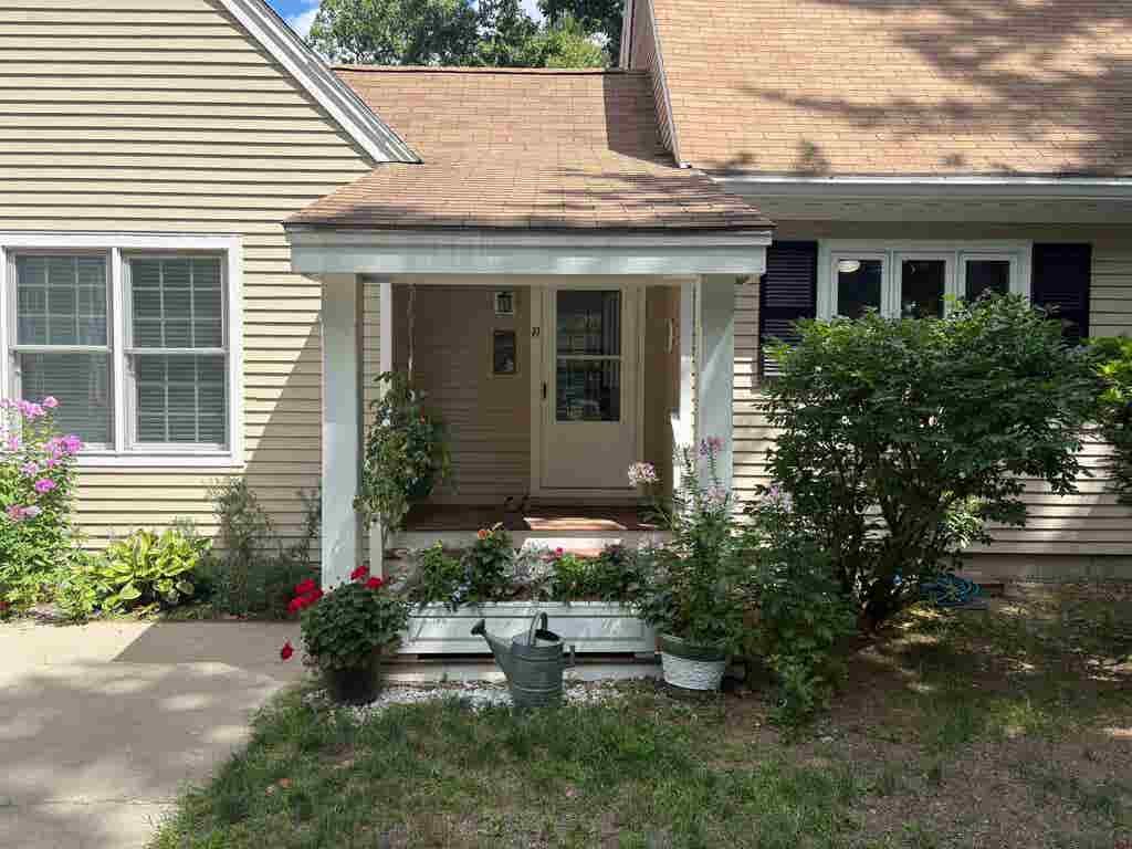 Photo of 19 Cross Country Lane, Plymouth, NH 03262 (MLS # 5105189)