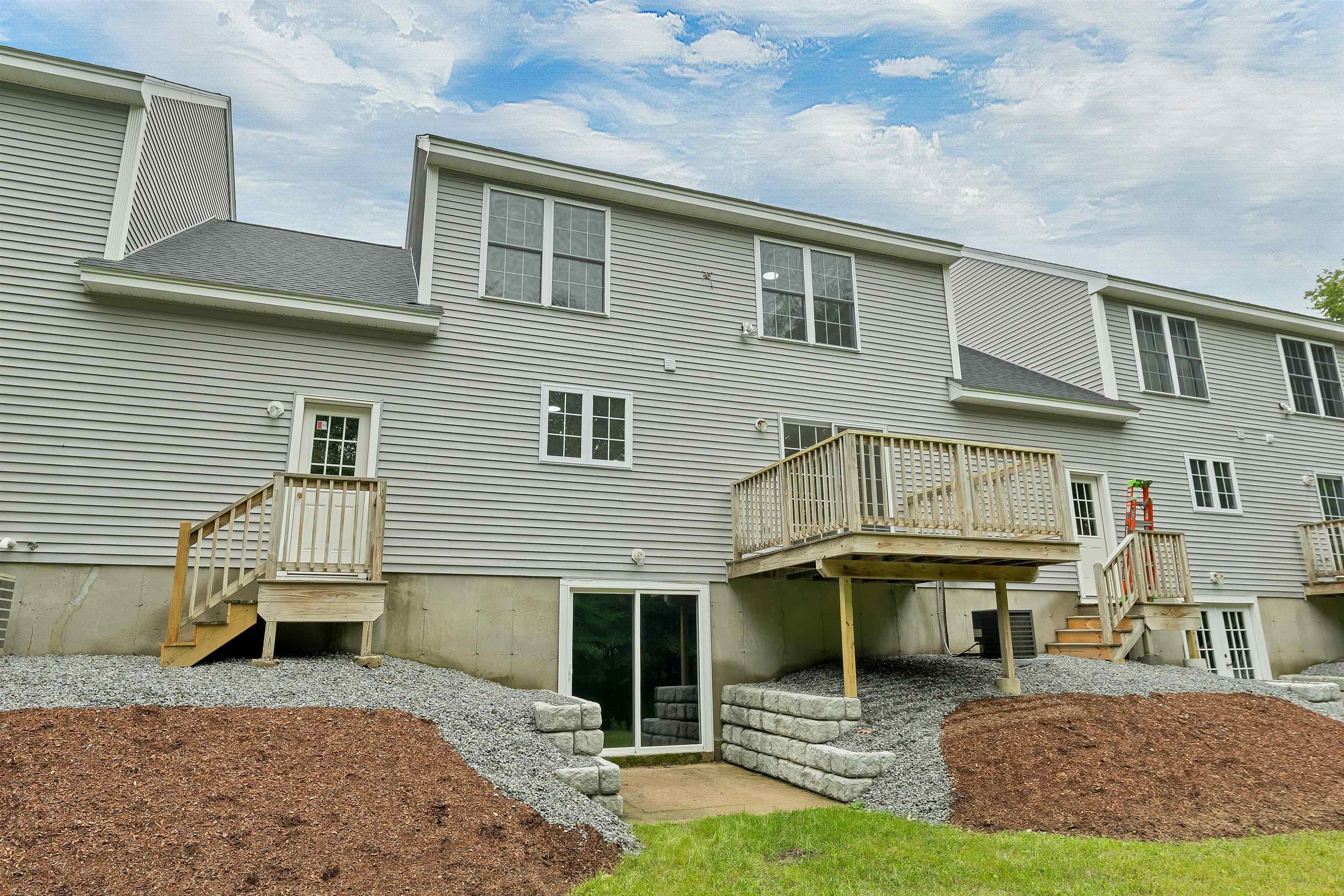 166 Sandown Road 3