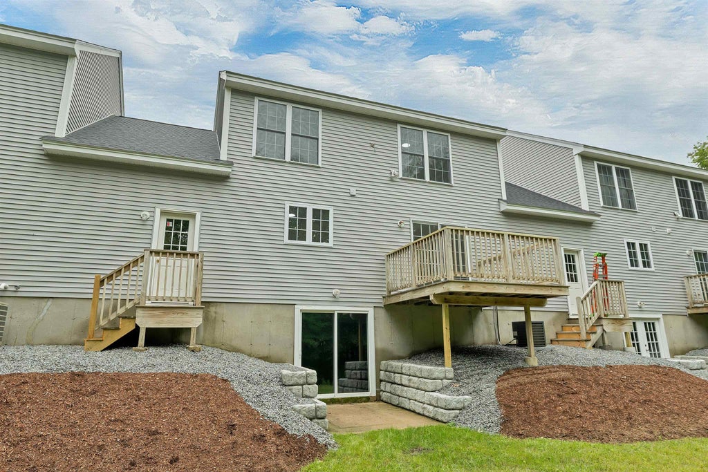 Photo of 166 Sandown Road #3, Fremont, NH 03044 (MLS # 5108353)