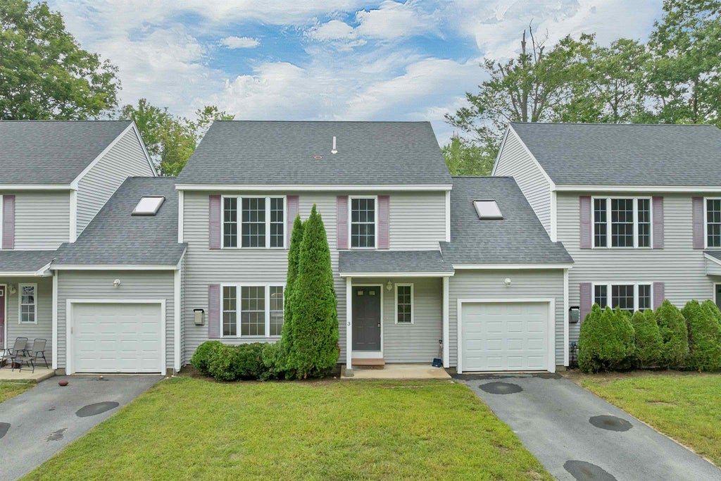 Photo of 166 Sandown Road #3, Fremont, NH 03044 (MLS # 5108353)