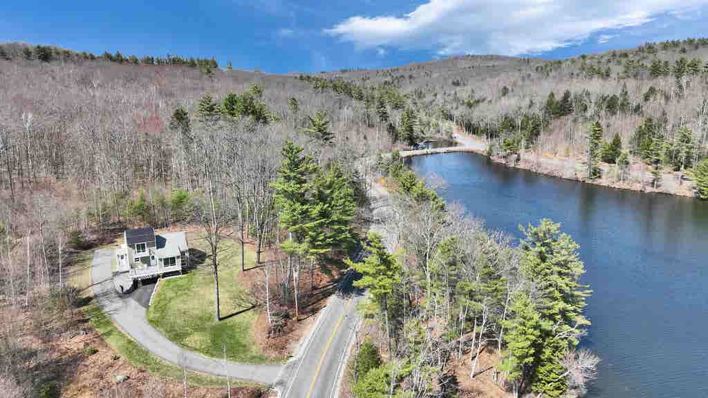Photo of 493 Breed Road, Harrisville, NH 03450 (MLS # 5093592)