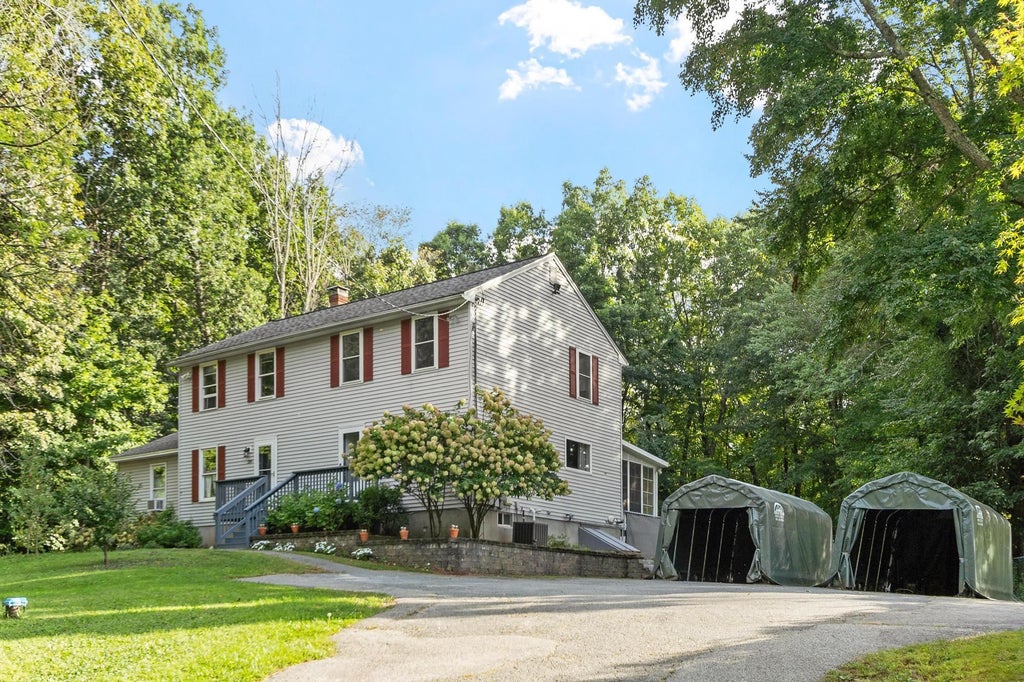 Photo of 29 Webber Road #Unit A, Hampstead, NH 03841 (MLS # 5111227)