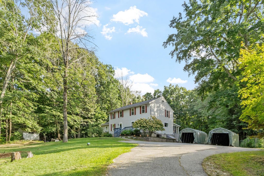 Photo of 29 Webber Road #Unit A, Hampstead, NH 03841 (MLS # 5111227)