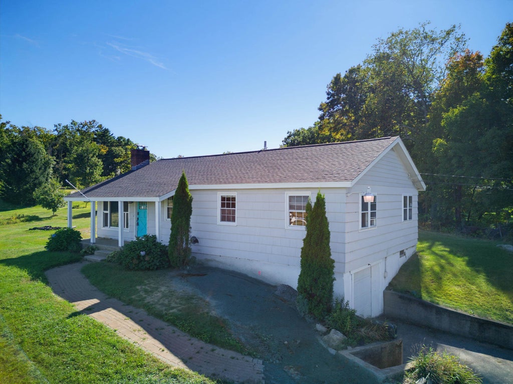 Photo of 245 Buck Street, Pembroke, NH 03275 (MLS # 5110361)