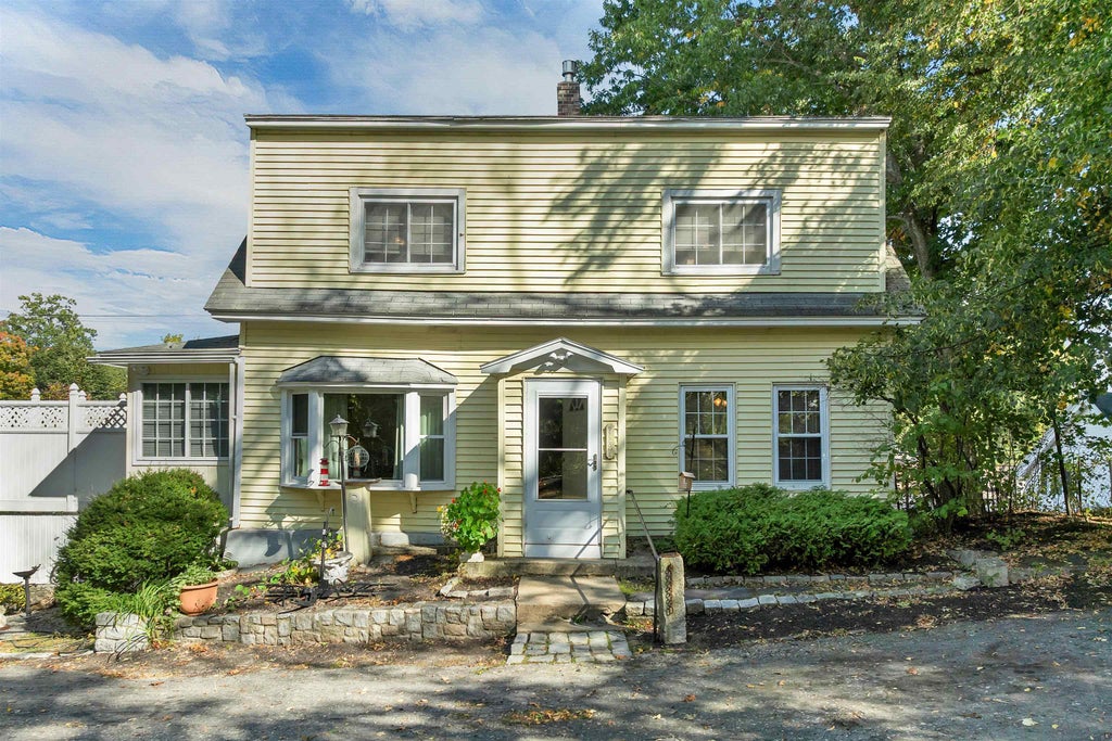 Photo of 478 Front Street, Manchester, NH 03102 (MLS # 5113402)