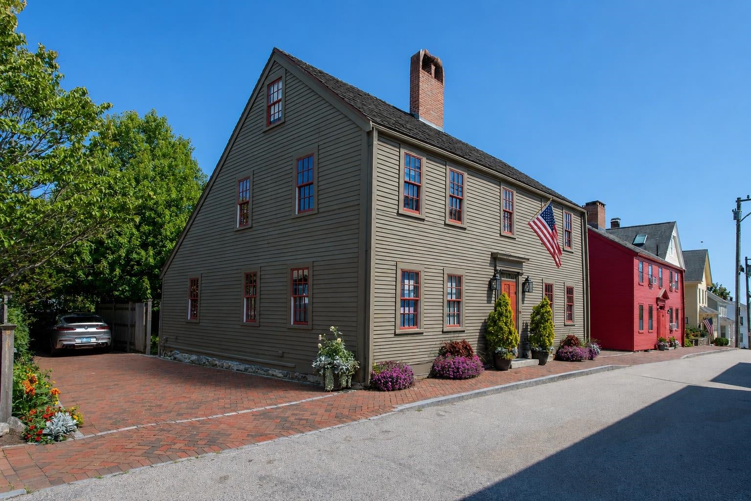 171 Gates Street
