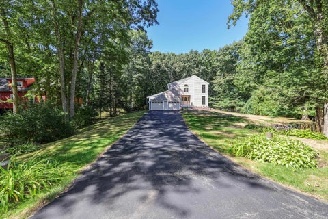 Photo of 167 Harper Ridge Road, Hampstead, NH 03826 (MLS # 5111743)