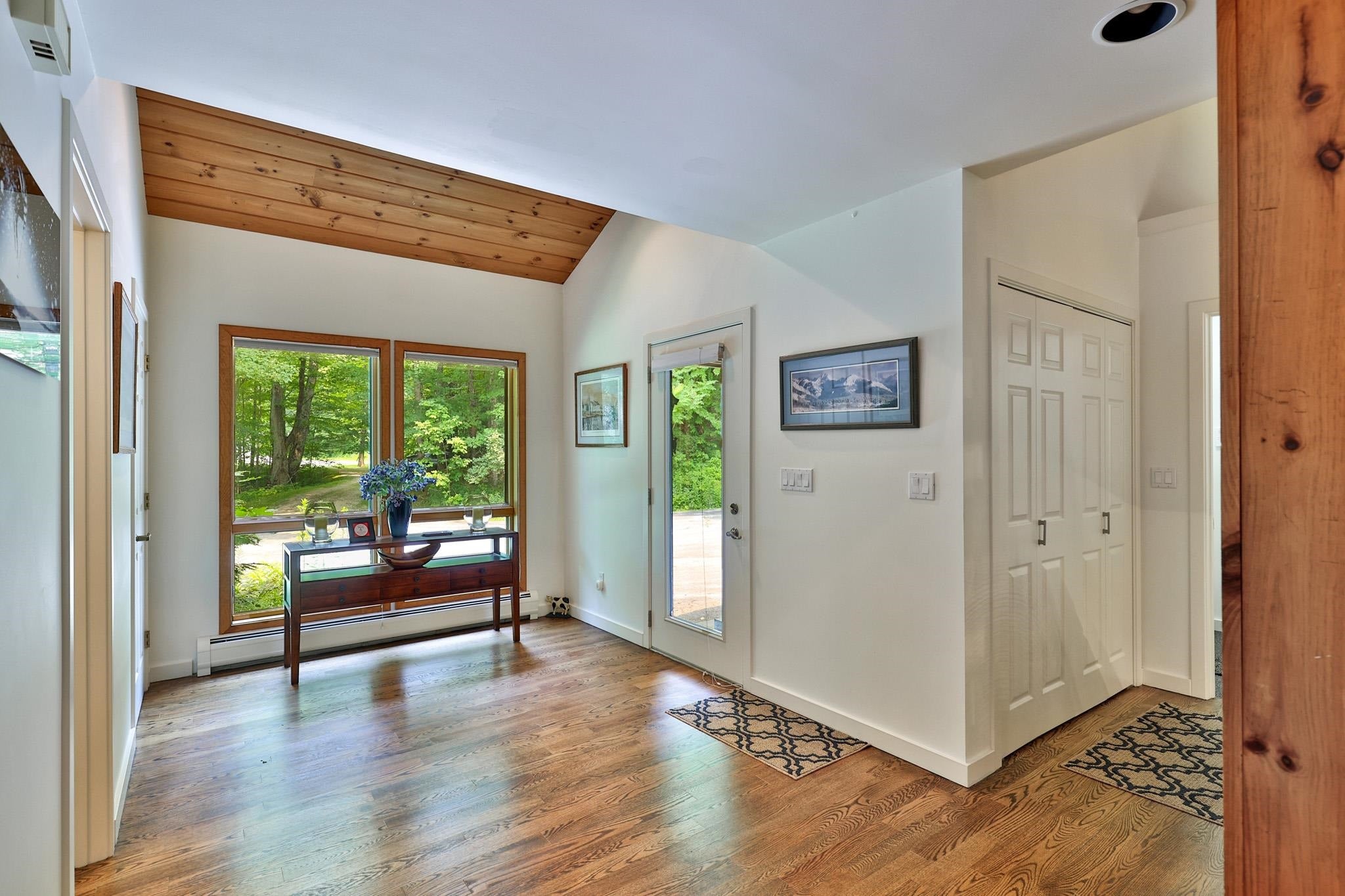 58 Knoll Drive
