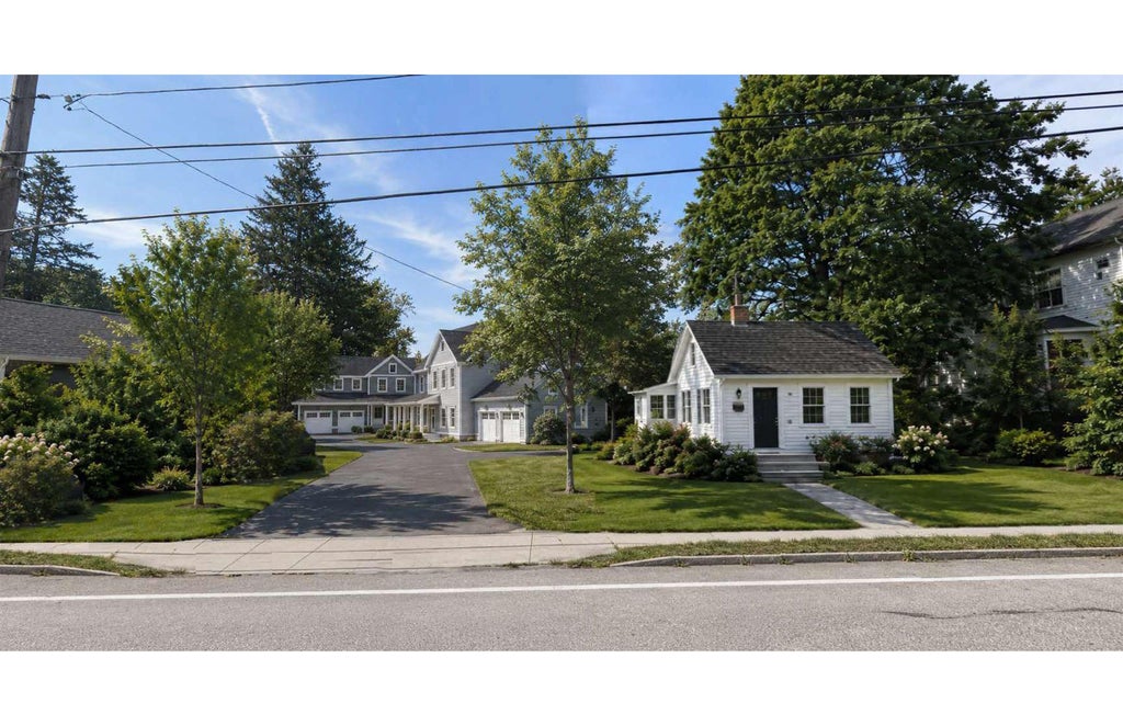 Photo of 89 Stark Avenue, Dover, NH 03820 (MLS # 5109927)