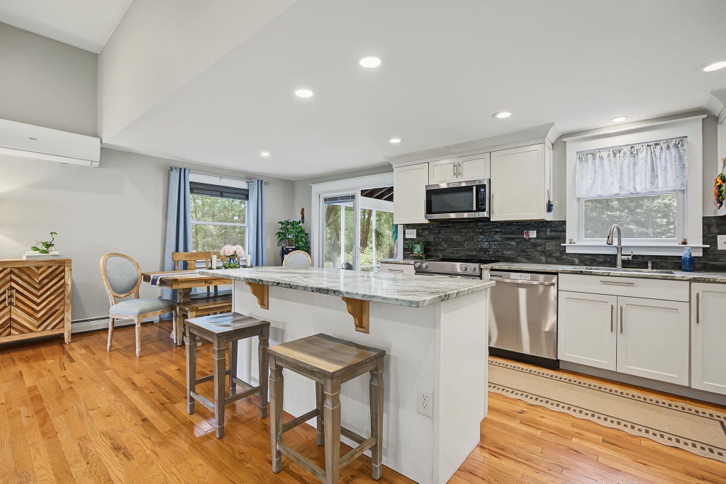 Photo of 16 Sunset Drive, Atkinson, NH 03811 (MLS # 5106996)