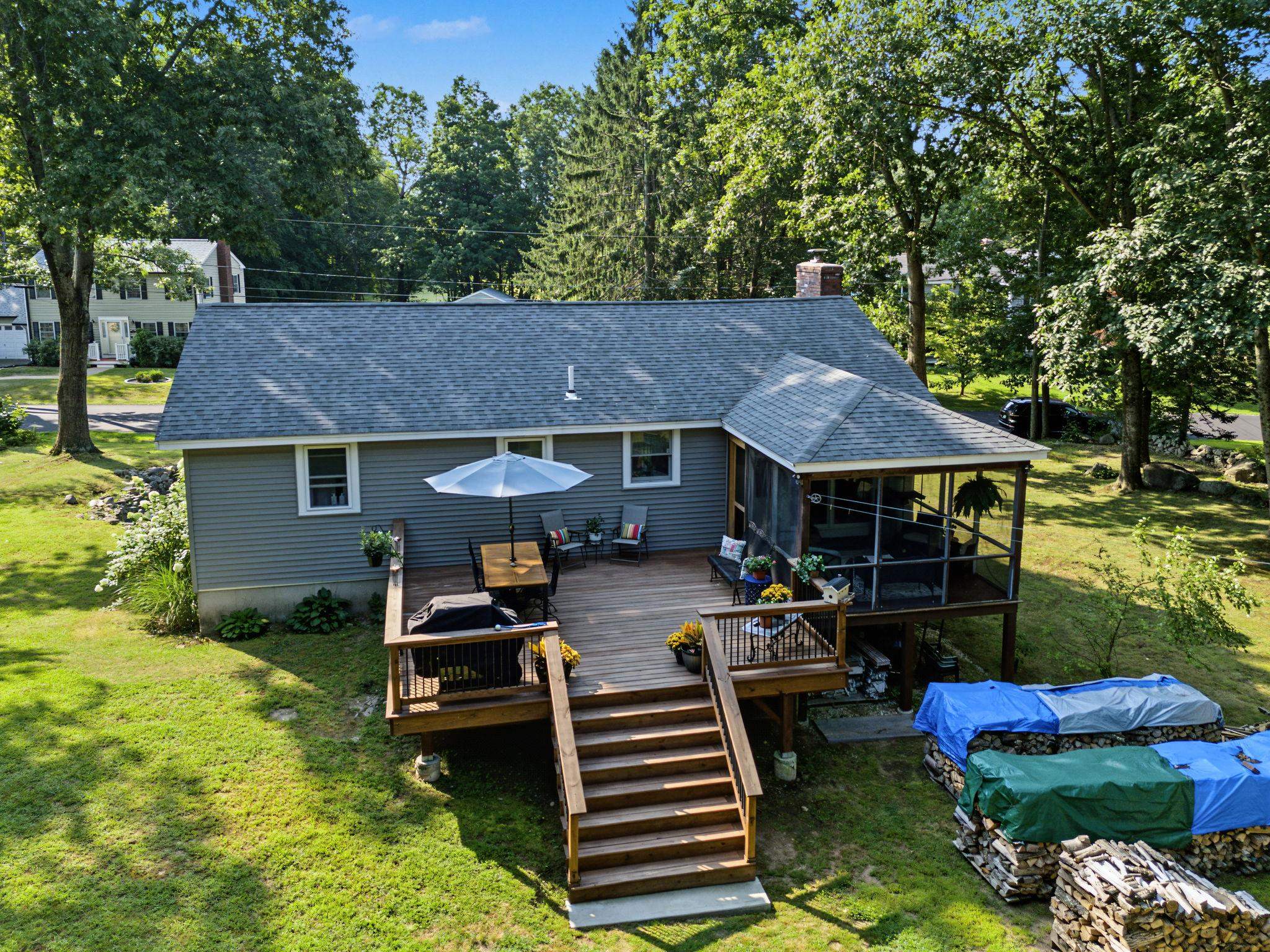 16 Sunset Drive
