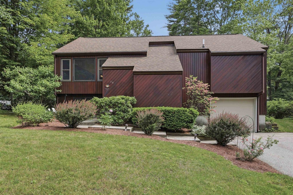 Photo of 14 Cypress Road, Milford, NH 03055 (MLS # 5094223)