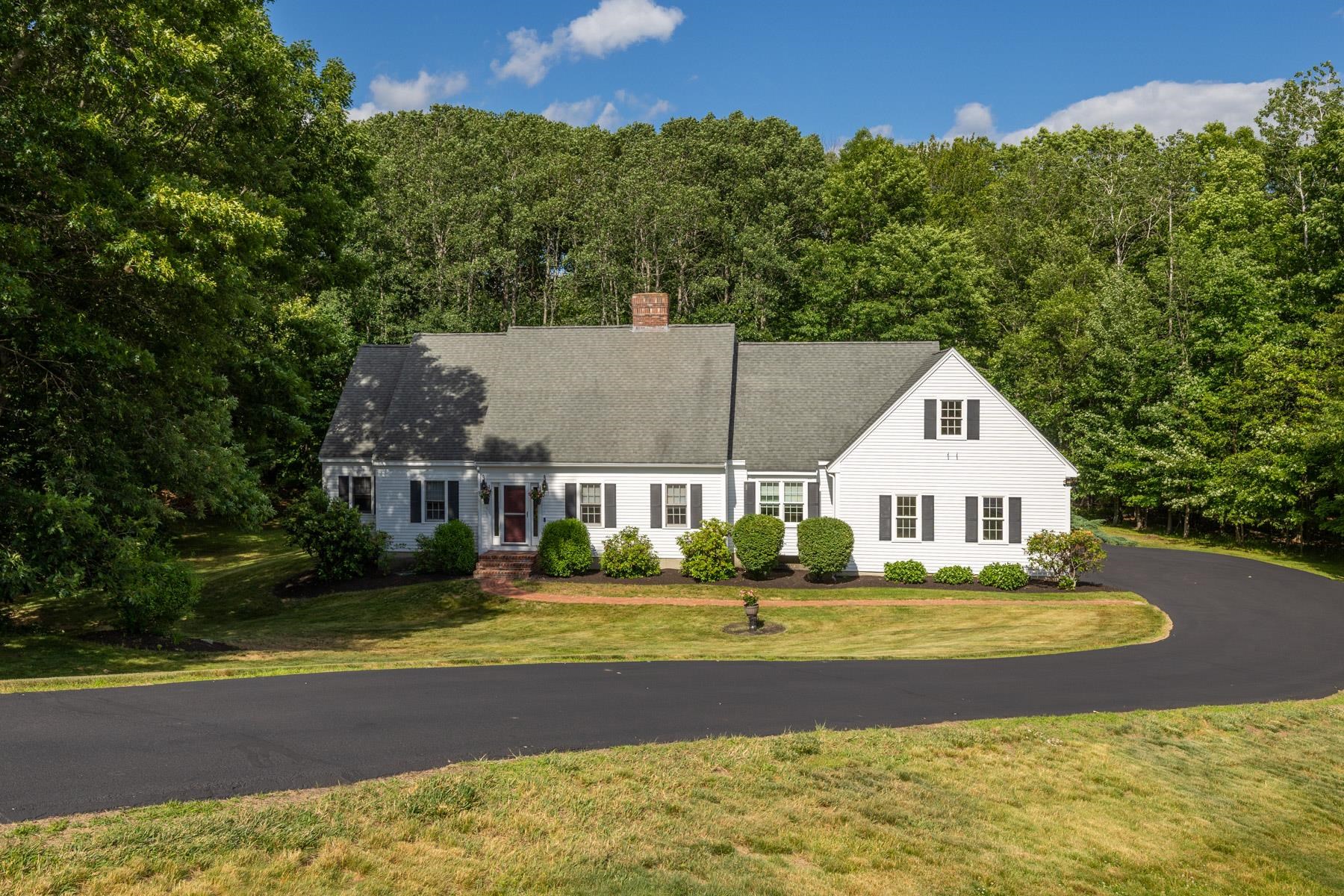 7 Bartlett Road