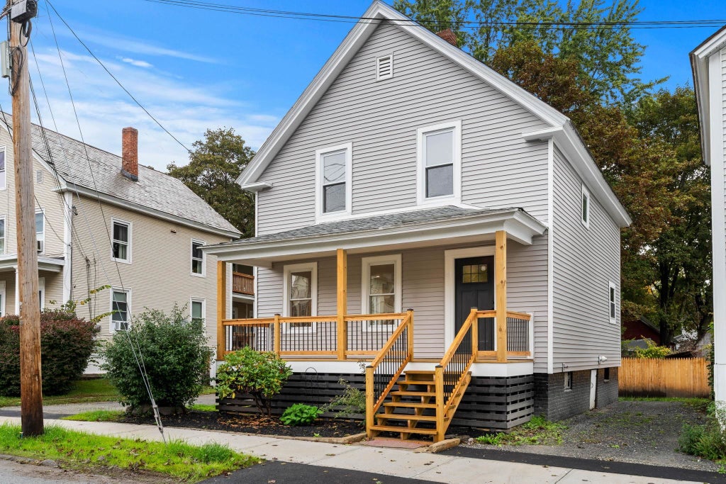Photo of 32 Harrison Street, Keene, NH 03431 (MLS # 5112424)