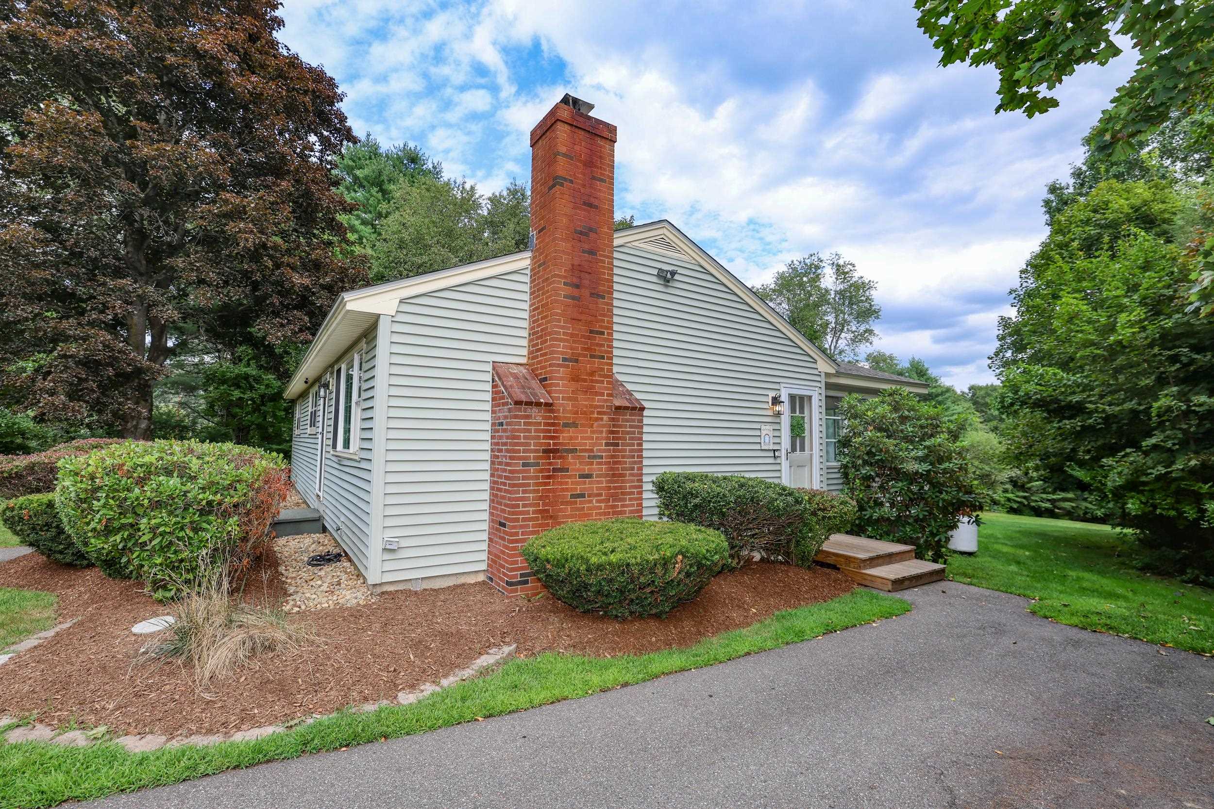 449 Buck Street