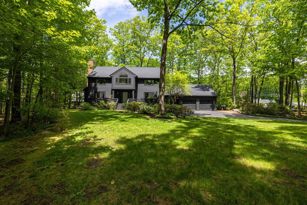 Photo of 13 Pond Place Lane, Concord, NH 03301 (MLS # 5093408)
