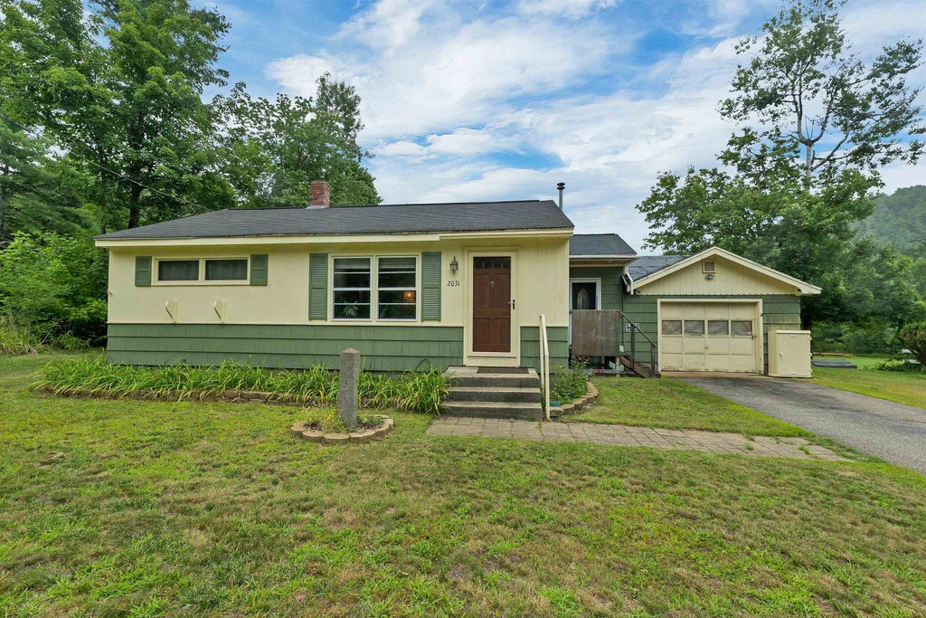 Photo of 2031 Eaton Road, Eaton, NH 03832 (MLS # 5105988)