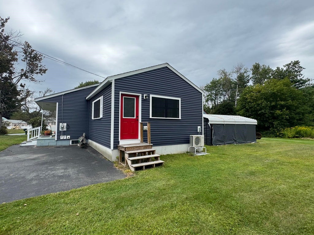 Photo of 4 Barnes Avenue, Lebanon, NH 03766 (MLS # 5107802)