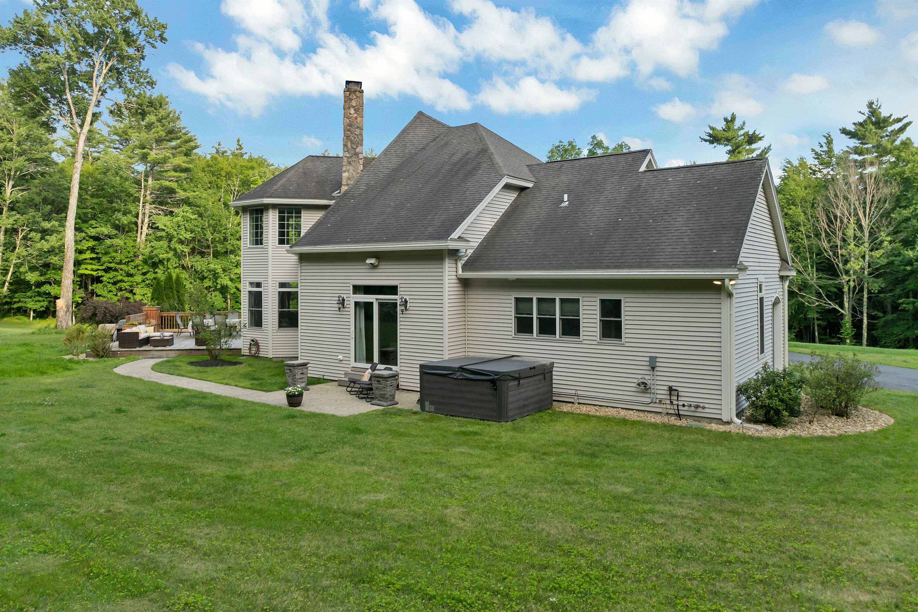 21 Goffstown Back Road