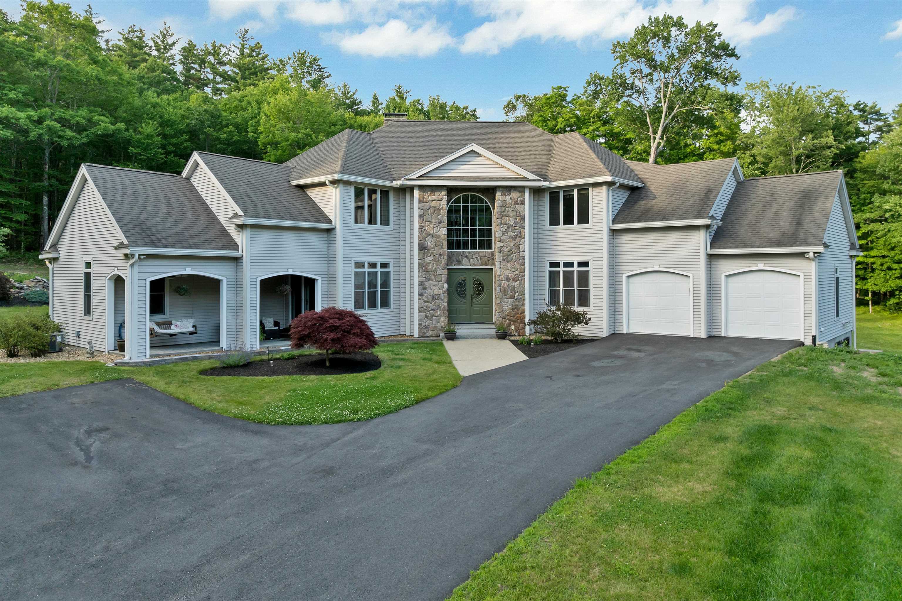 21 Goffstown Back Road
