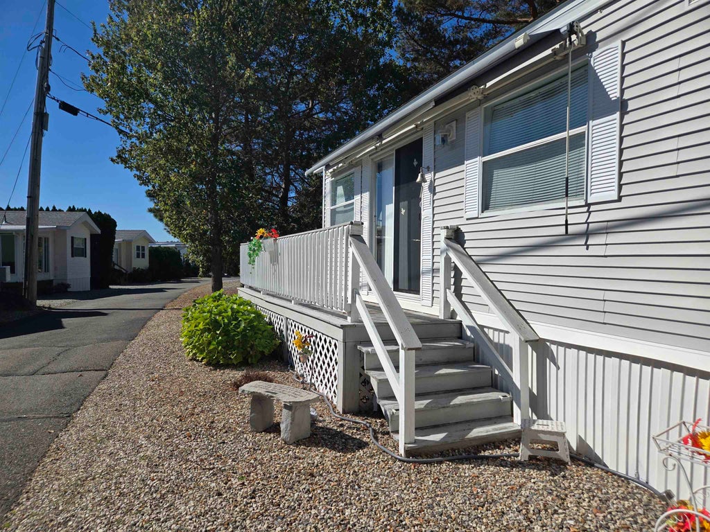 Photo of 308 State Route 286 #Lot 68, Seabrook, NH 03874 (MLS # 5114412)