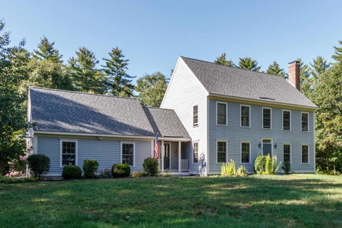 Photo of 478 Broad Cove Road, Hopkinton, NH 03229 (MLS # 5110365)